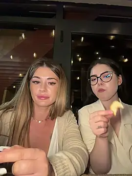 IsabellaEtthan Webcam show