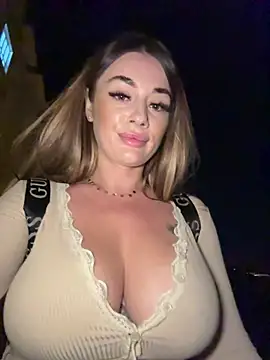 IsabellaEtthan's Webcam Show