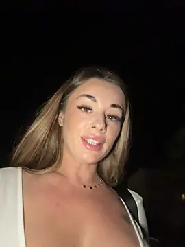 IsabellaEtthan Webcam Show