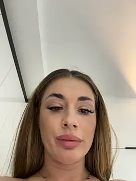 IsabellaEtthan's Webcam Show