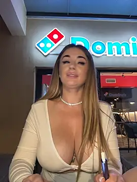 IsabellaEtthan Webcam Show