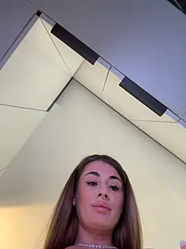 IsabellaEtthan Adlı Modelin Canlı XXX Sohbeti