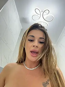 Chatroom XXX en direct de IsabellaEtthan