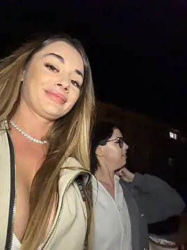 IsabellaEtthan Webcam show
