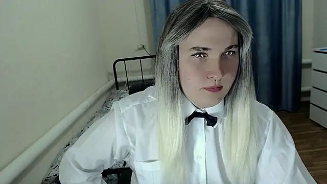 EvaMiron Webcam show