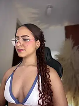 gretta_kler1 Chat XXX live
