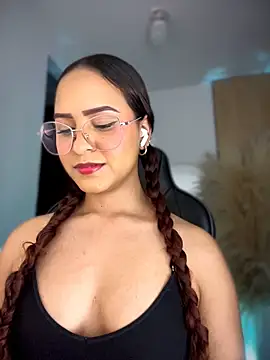 XXX chat uživo modela gretta_kler1