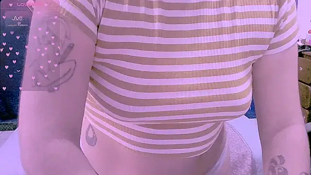 Chat +18 de NinaYellow ao vivo