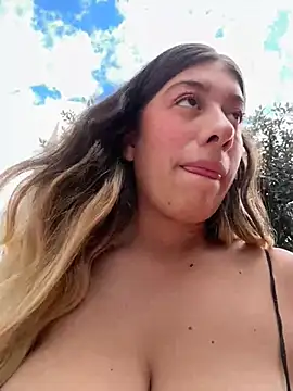 Enyeld_ruru Webcam Show