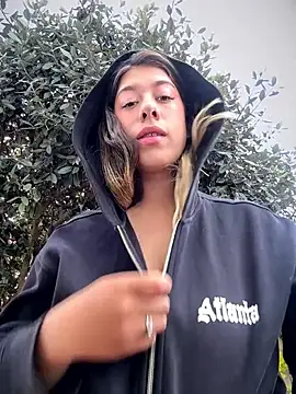 Enyeld_ruru's Webcam Show