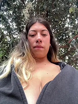 Enyeld_ruru: вебкам-шоу