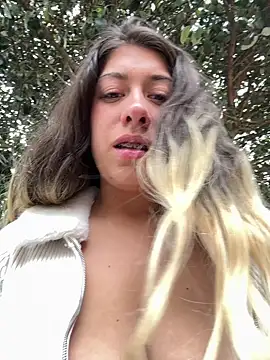 Enyeld_ruru – Kamerová šou