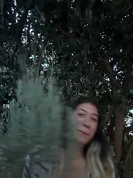 Enyeld_ruru Webcam show