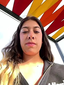 Show de Enyeld_ruru na webcam