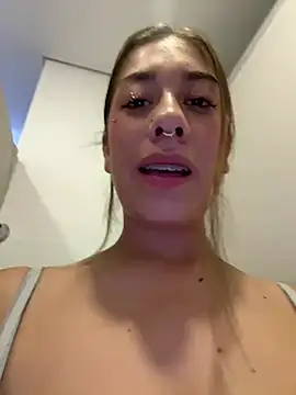 Enyeld_ruru webcam show