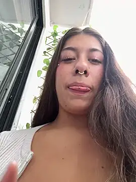 Enyeld_ruru's Webcam Show