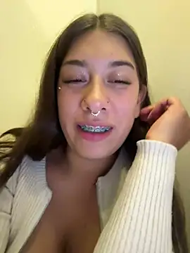 Enyeld_ruru's Webcam Show