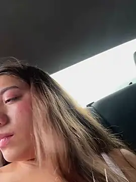 Enyeld_ruru Webcam Show