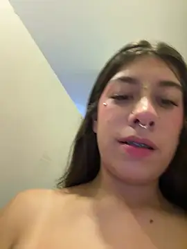 Živý XXX chat Enyeld_ruru