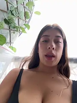 Show de Enyeld_ruru na webcam