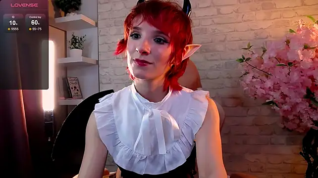 Liya_Songbird's Webcam Show