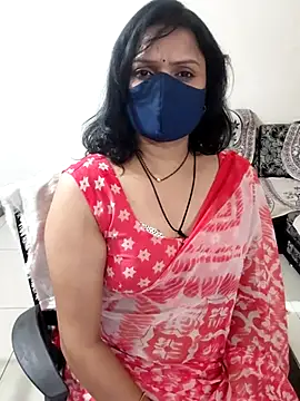 khushikhushi Adlı Modelin Canlı XXX Sohbeti
