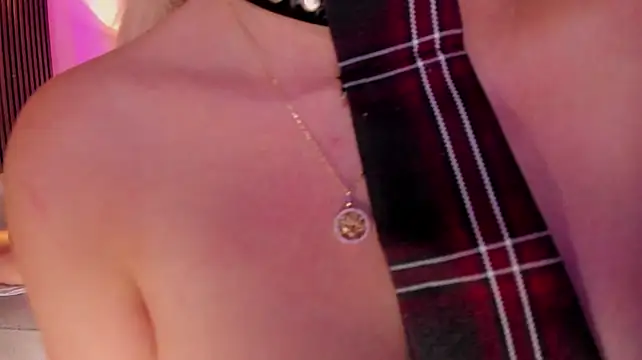 Leah_GreyのライブXXXチャット