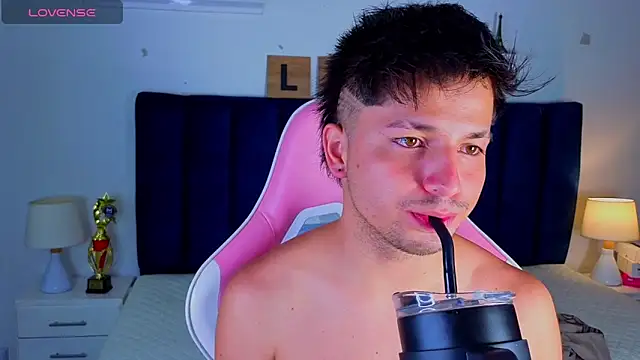 Show Webcam de Issac_james_