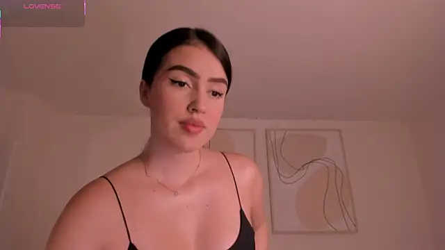 PaulinaSantos_ élő XXX-chatje