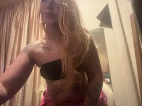ThatSlutNamed-Heather: διαδικτυακό σόου στην κάμερα