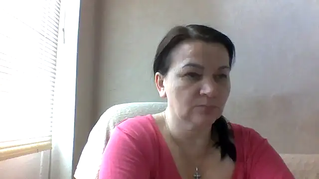 Sala de chat en directo de Cassie_Stefana