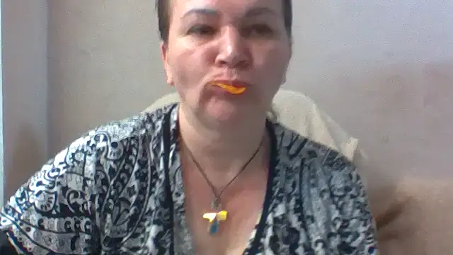 Cassie_Stefanaのライブチャットルーム