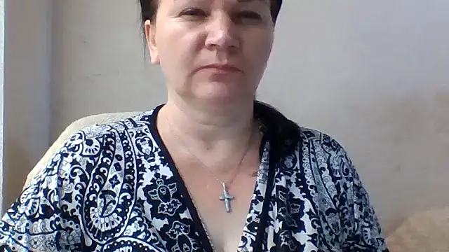 חדר צ'אט בשידור חי של Cassie_Stefana