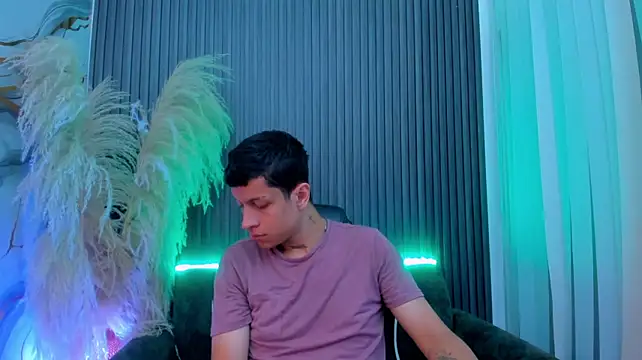 AgarEvans Show in webcam