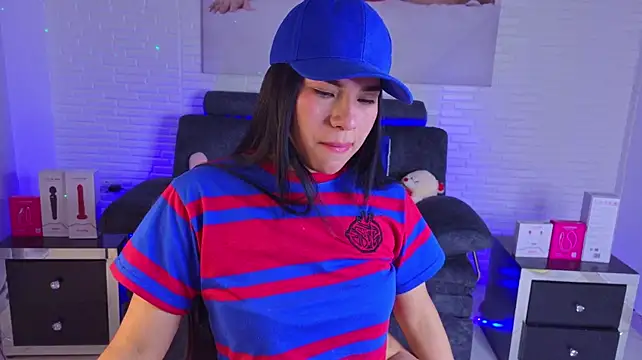 Lolitta_xxx Webcam show