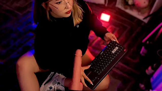 EmilyMiller_ Chat XXX in diretta