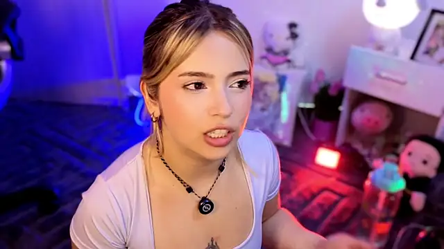 EmilyMiller_ Chat XXX in diretta