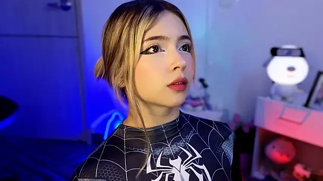 EmilyMiller_ Obrolan Langsung XXX