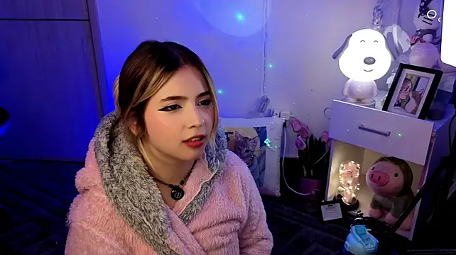 EmilyMiller_ Adlı Modelin Web Kamerası Şovu