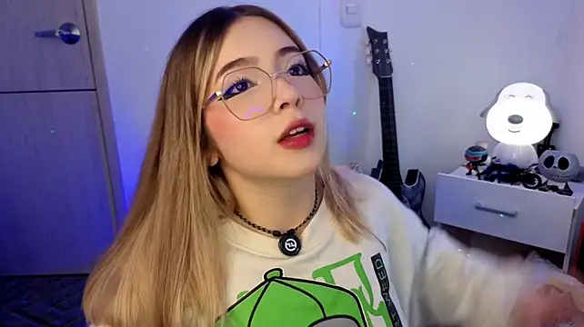 EmilyMiller_ Chat XXX in diretta