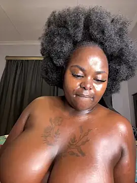 Honeycoco0211's Webcam Show