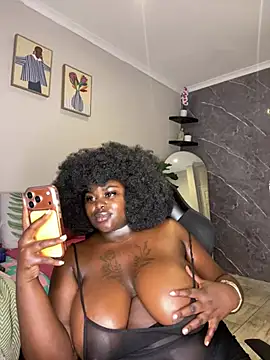 Онлайн чат XXX Honeycoco0211