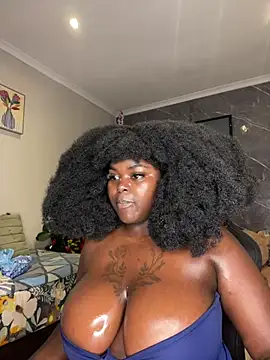 Honeycoco0211 Adlı Modelin Web Kamerası Şovu