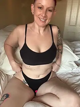 ItsKittybitch Webcamshow