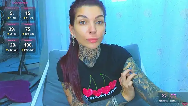 tattooedBabyy 现场XXX聊天