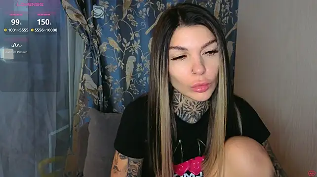 Chat XXX en directo de tattooedBabyy