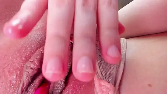 teencute's Webcam Show