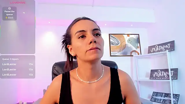 دردشة martina_mancini الجنسية المباشرة
