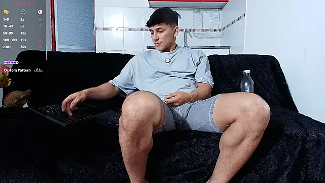 jacques_cardiet লাইভ XXX চ্যাট
