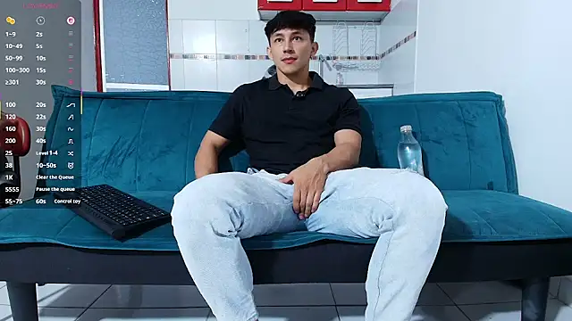 jacques_cardiet Show Webcam